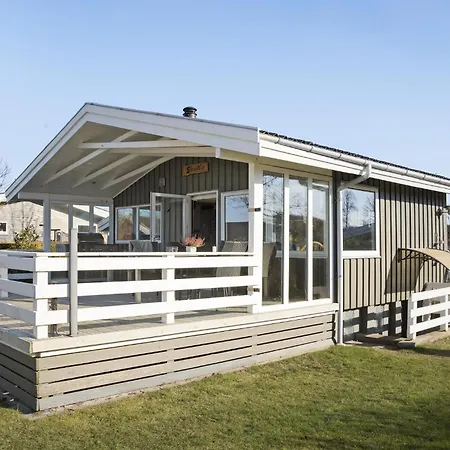 Vakantiehuis Geweldig Met 3 Slaapkamers In *